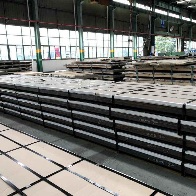 lembaran stainless steel dalam stok