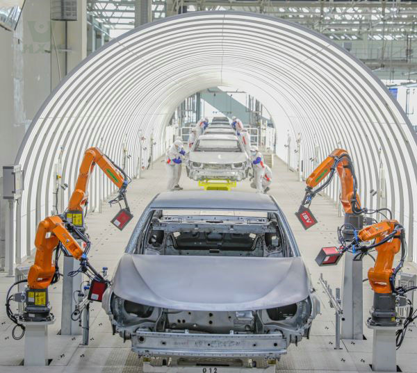 warmgewalste roestvrijstalen platen in de auto-industrie