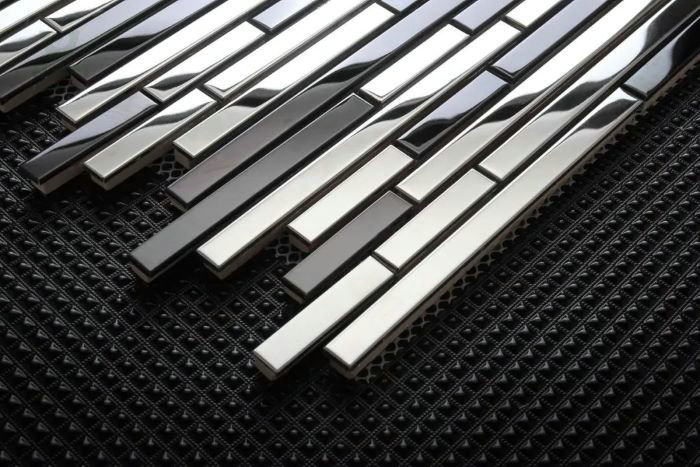 stainless steel bar