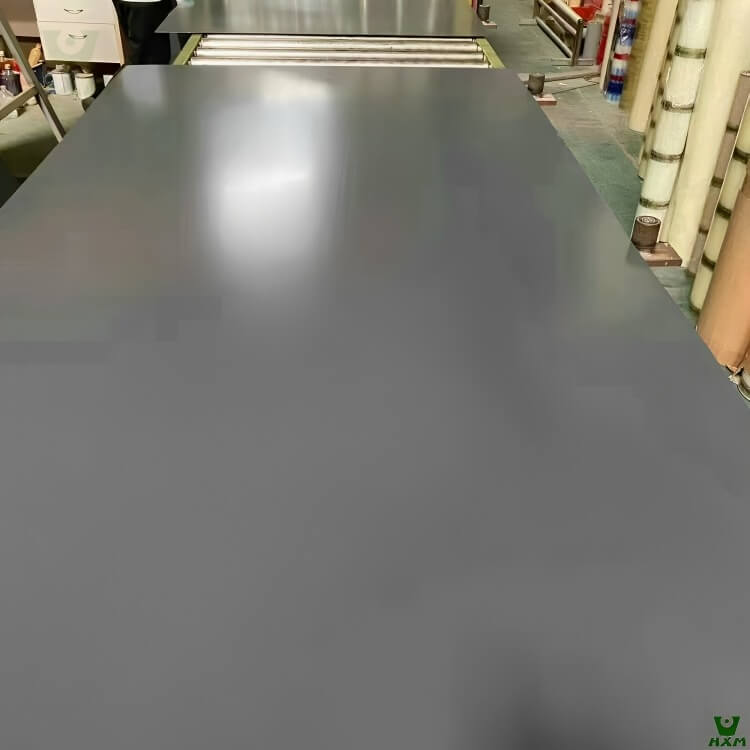Feuilles de couleur grise en acier inoxydable, usine de tôles d'acier inoxydable colorées