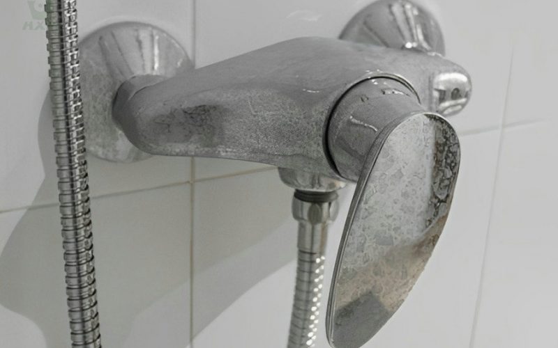 how to remove Hard Water Stains from stainless steel